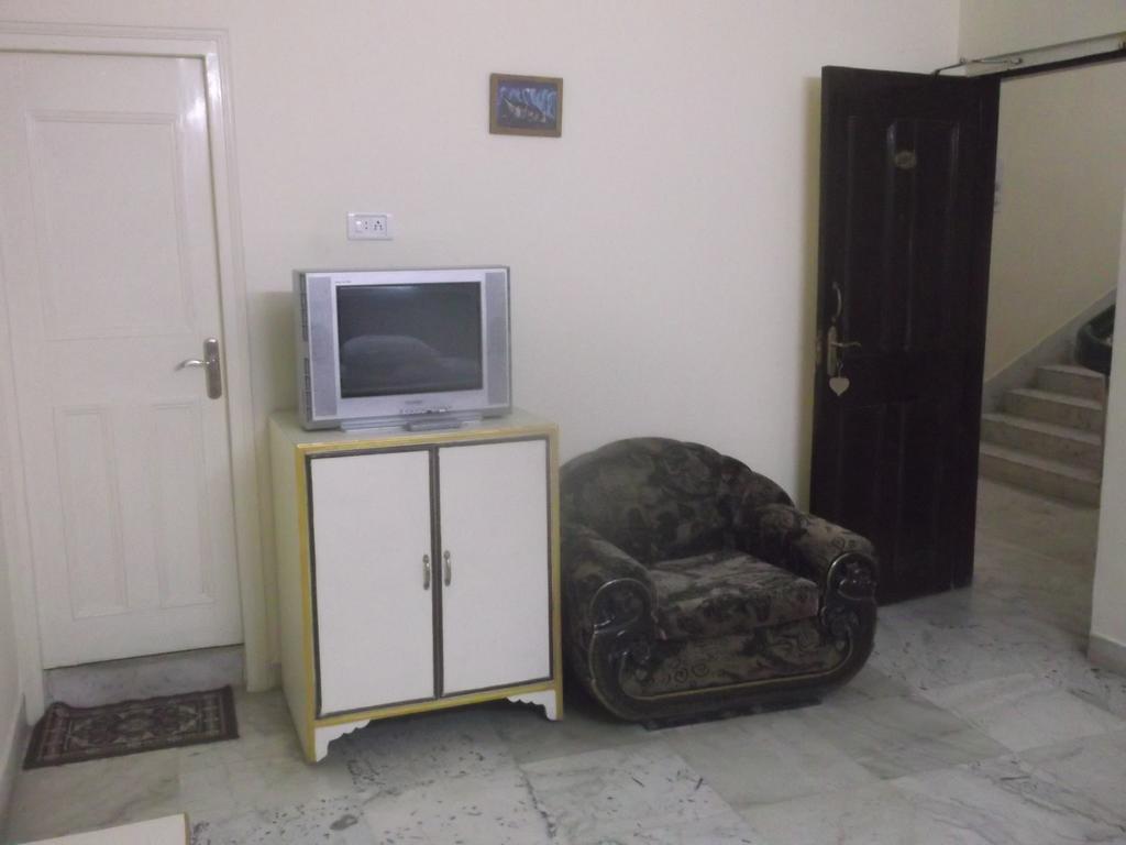ホテル マハマヤ ブッダガヤ 部屋 写真